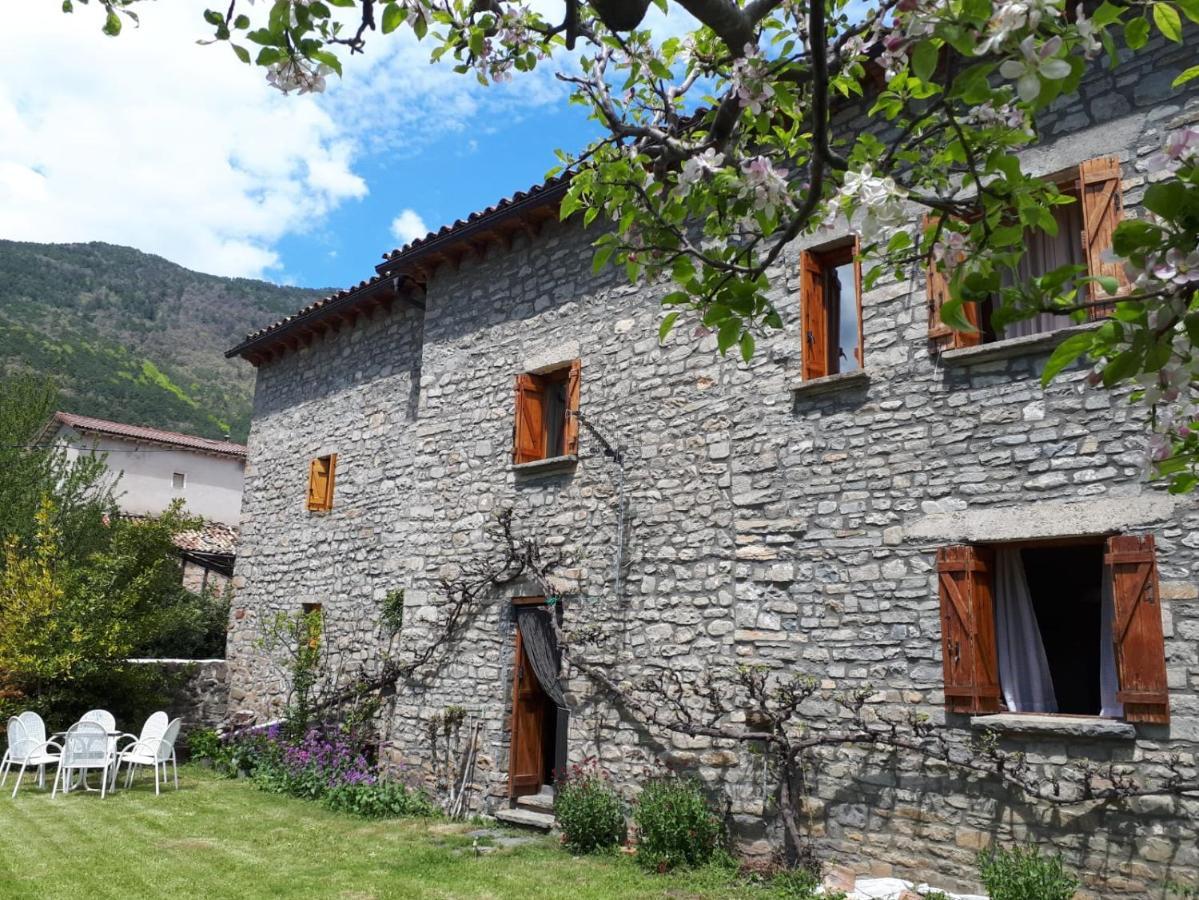 Cirjuana, Casa En El Centro Con Agradable Jardin Y Barbacoa By Pirineos 360 Villa Biescas Kültér fotó