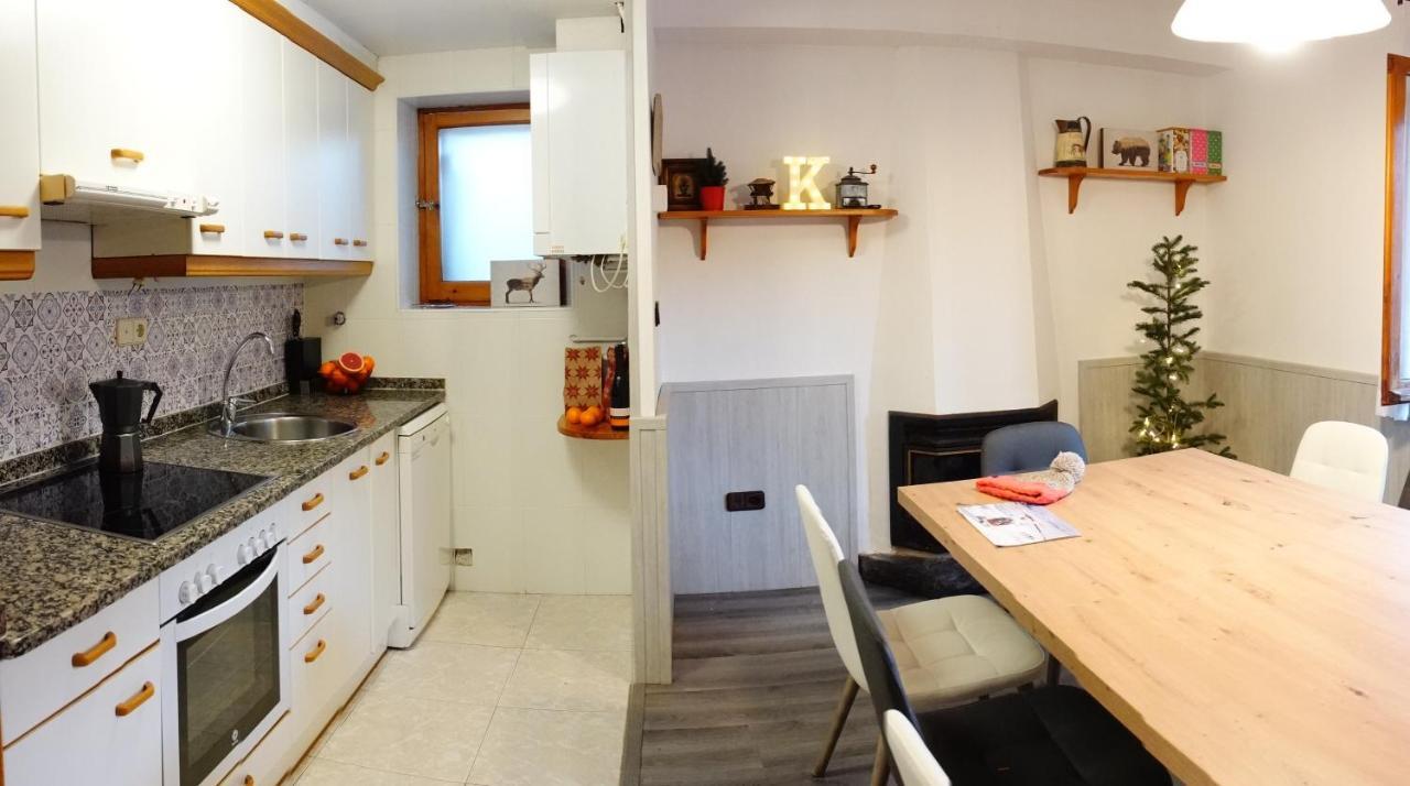 Cirjuana, Casa En El Centro Con Agradable Jardin Y Barbacoa By Pirineos 360 Villa Biescas Kültér fotó